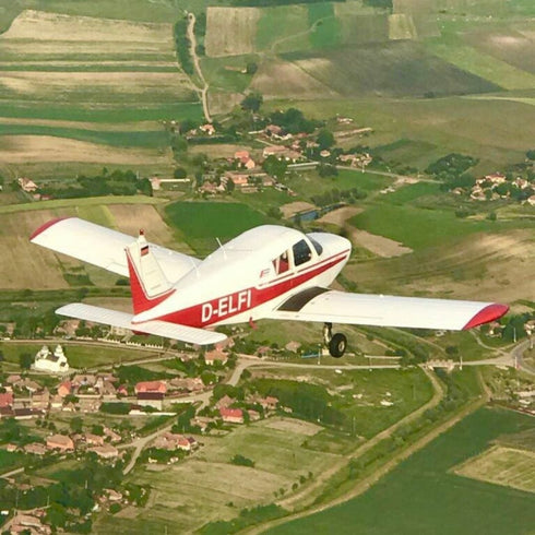 Zbor de initiere cu un avion ultrausor in Brasov