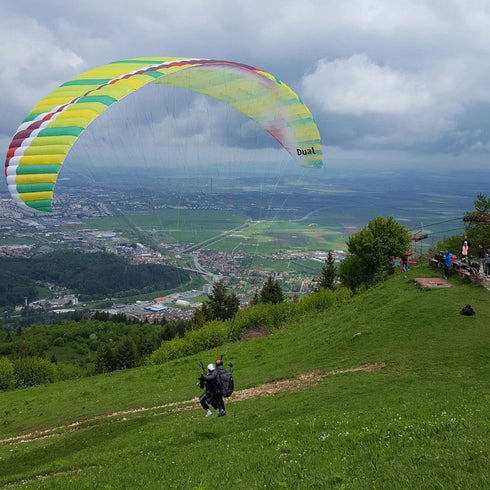 Zbor cu parapanta in tandem de durata, cu filmare