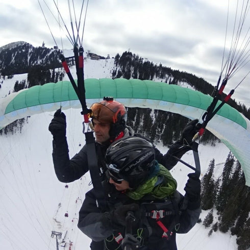 Zbor cu parapanta in tandem de initiere, cu filmare